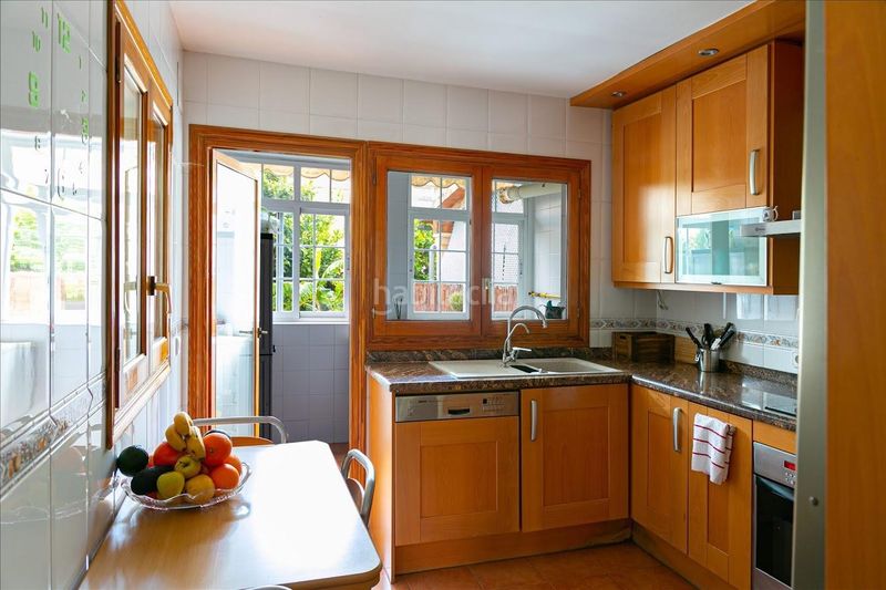 Foto bd2aff3a-bfe3-413d-b011-5d9f3199dbfd. Towny house with heating parking pool in Son Espanyolet Palma de Mallorca