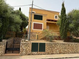 Chalet à Cala Magrana-Cala Anguila-Cala Mendia. Casa independiente en cala romantica