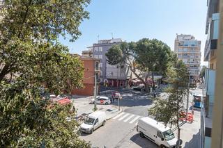 Pis a Pont D´Inca. Se vende pisazo reformado en santa catalina  parking incluido