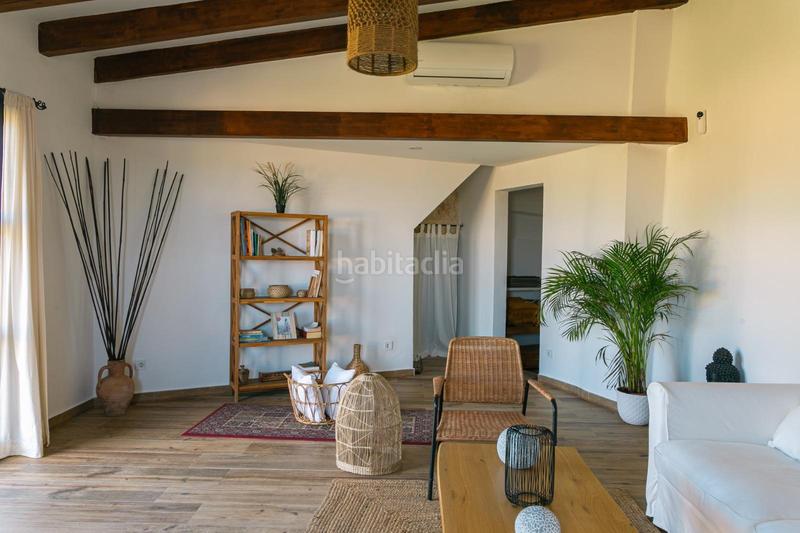 Foto 54eea156-2b1a-4b3f-85eb-05ec3525ab17. Casa amb aparcament piscina a Felanitx poble Felanitx