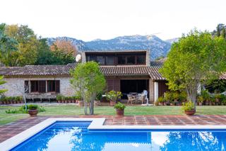 Chalet in Bunyola. Casa en bunyola de en sueño