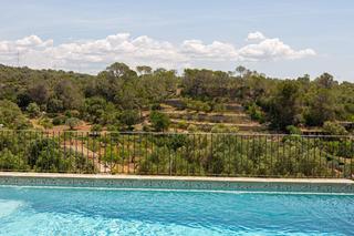 Mas à Sa Casa Blanca. Finca sostenible cerca de palma