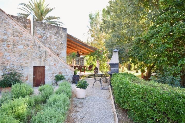 Foto 4f575ad6-d013-4a7c-8349-0ea2c5908778. Masia amb aparcament piscina a Sencelles