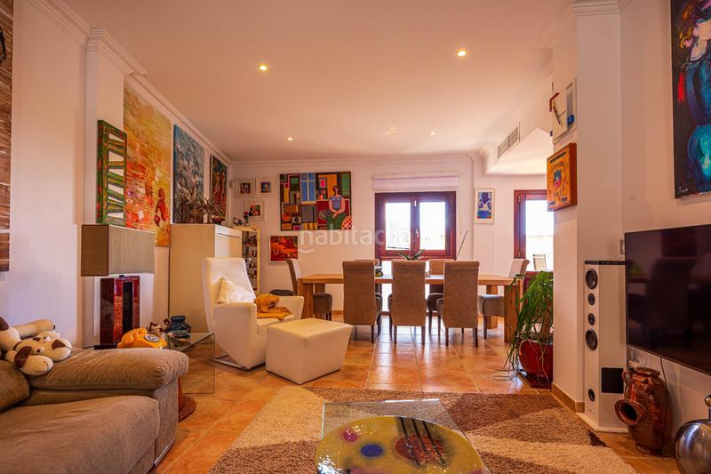 Foto 0c1d70f4-1e66-42d7-ba5b-ee18c12dfc69. Casa amb aparcament a Selva
