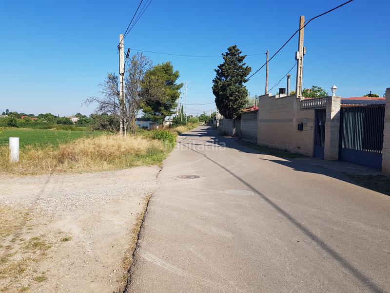 Foto ecca124f-c90b-493e-83e0-e0f47afa3c26. Finca rústica en avenida de viñales 17 en Pinseque