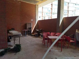 Miete Geschäftsraum  Calle desayuno con diamantes. Local diafano en obra