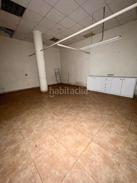 Foto 247ff585-d87f-4e01-af4b-548361660d8d. Lloguer local comercial amb calefacció a Las Delicias Zaragoza