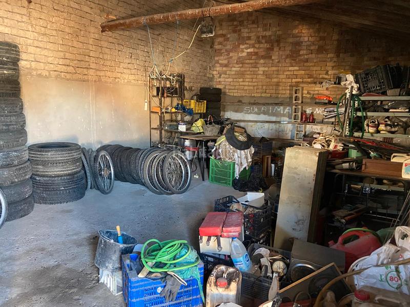 Foto 3c75c4a6-b8c7-4e97-b077-c10b8bfb2b0a. Casa se vende casa en Luceni