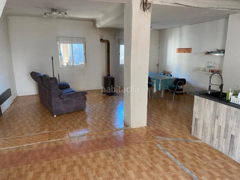 Foto 7d86f6d4-b03c-4527-a03a-a66d24adca7f. Casa se vende casa en Luceni