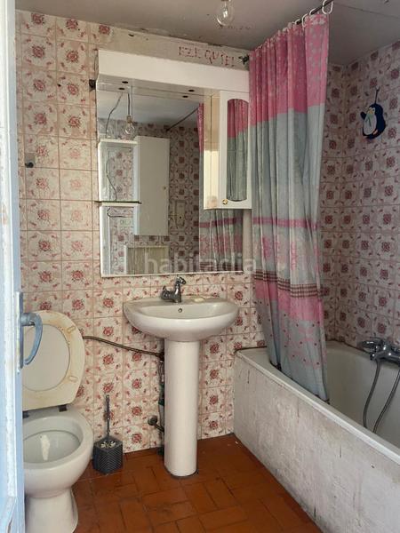 Foto a166ed31-40de-4c08-a6a1-c92e41359b17. Casa se vende casa en Luceni