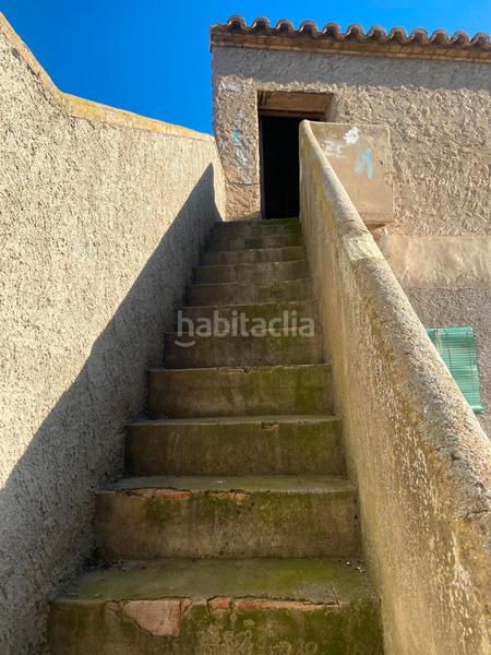 Foto d2282f27-b1b4-400a-b90e-c16a1941123a. Casa se vende casa en Luceni