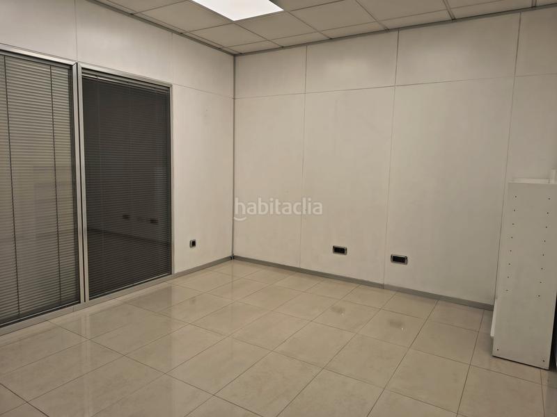 Foto 442a9cd3-3a31-49ba-974f-c9a12b619937. Alquiler local comercial local en universidad en Universidad San Francisco Zaragoza