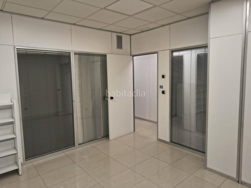 Foto 259ba1b8-b883-480f-87a6-c0f1432325b3. Location local commercial avec chauffage dans Universidad San Francisco Zaragoza