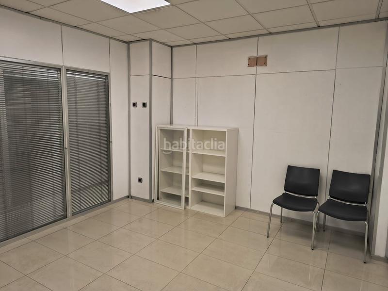 Foto 5e8ab9b7-6fbf-4fe6-874c-4711e8c2048b. Location local commercial avec chauffage dans Universidad San Francisco Zaragoza