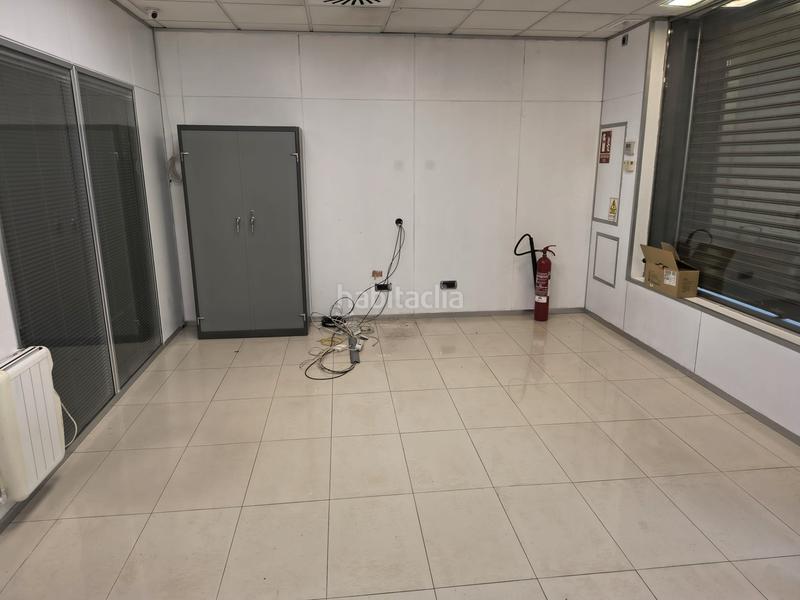 Foto 6526176b-8165-40eb-97ec-bb2752eb5f57. Rent business premise with heating in Universidad San Francisco Zaragoza