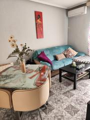 Appartement  Calle de basilio boggiero 104. Piso tres habitaciones , centro, ideal inversores