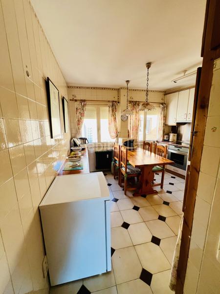 Foto c9f5fe0a-62f0-415f-962a-89be5b6ada4f. Piso en avenida de navarra 4 oportunidad en Barrio del Ave Zaragoza