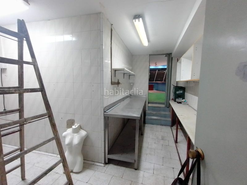 Foto f6dbdabf-1c1d-44a0-85a6-db64ee5b8036. Local comercial amb calefacció a San José Zaragoza