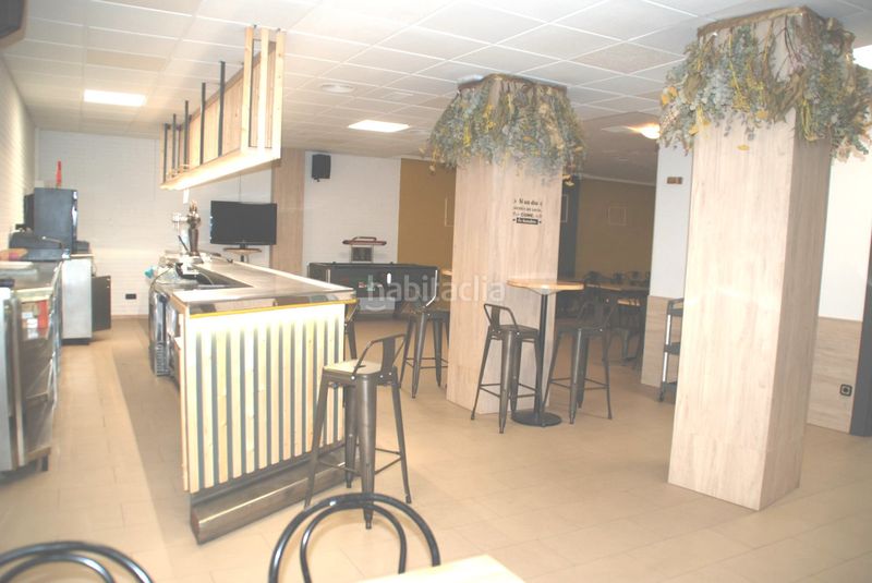Foto 16a77fbf-777a-457f-85bd-21d64be3f80a. Local comercial a Monzón