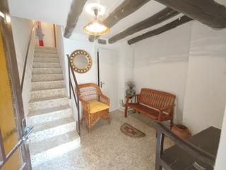 Masia a Peralta de Calasanz