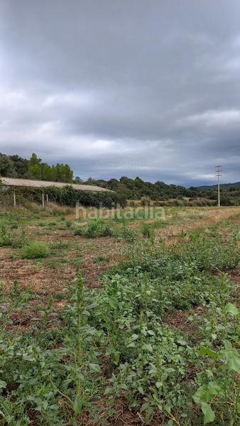 Foto e8bafb50-e84d-41d6-8f54-f42bff30d759. Terreno residencial en Grado (El)