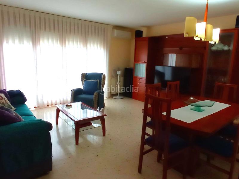 Foto ca88cfdc-7a9d-4877-ba1f-cdde0ef2091d. Casa adosada en Monzón