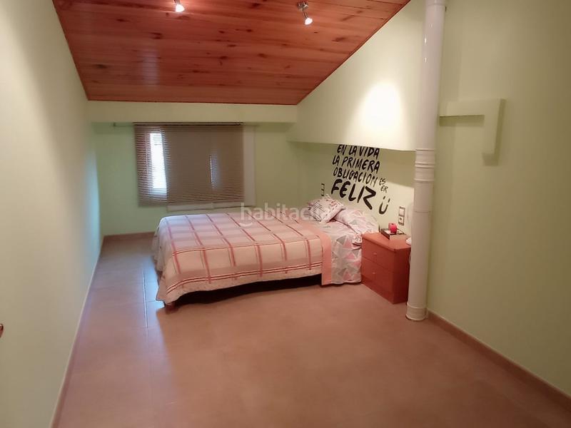 Foto dc07bf38-5dd9-48d1-ab5c-65da8ce32f19. Casa adosada en Monzón