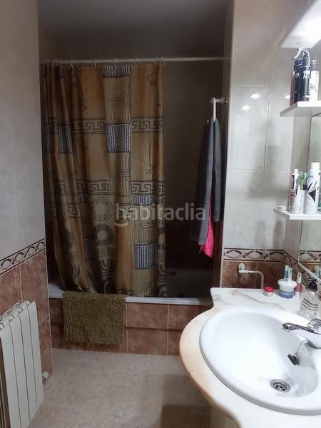 Foto e3a113c4-98d7-42bb-8c65-6ce33be43e5c. Casa adosada en Monzón