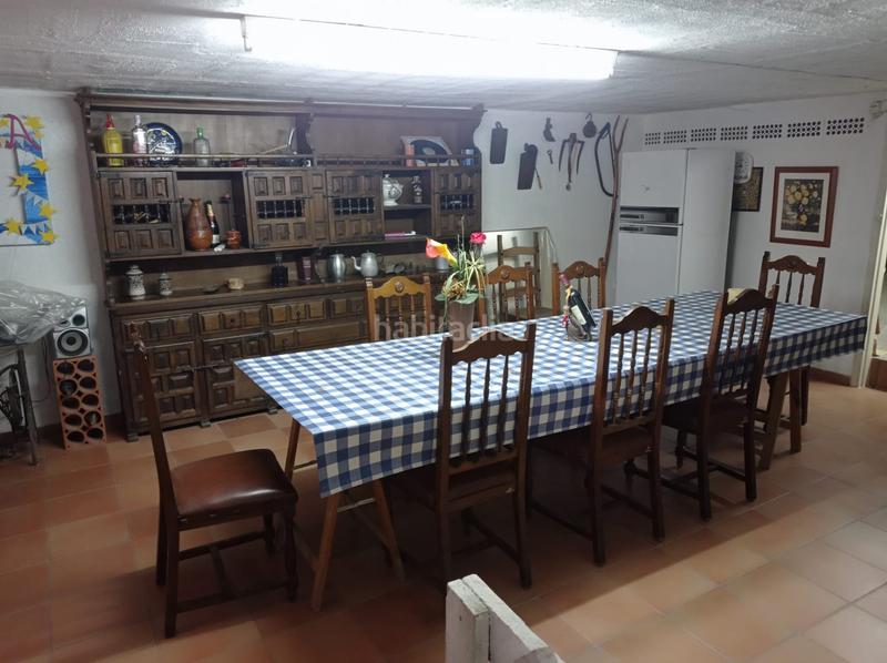 Foto e856b5b3-a539-4737-a08f-42e76d592558. Casa adosada en Monzón