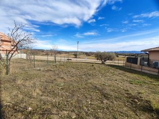 Wohngrundstück in Salas Bajas