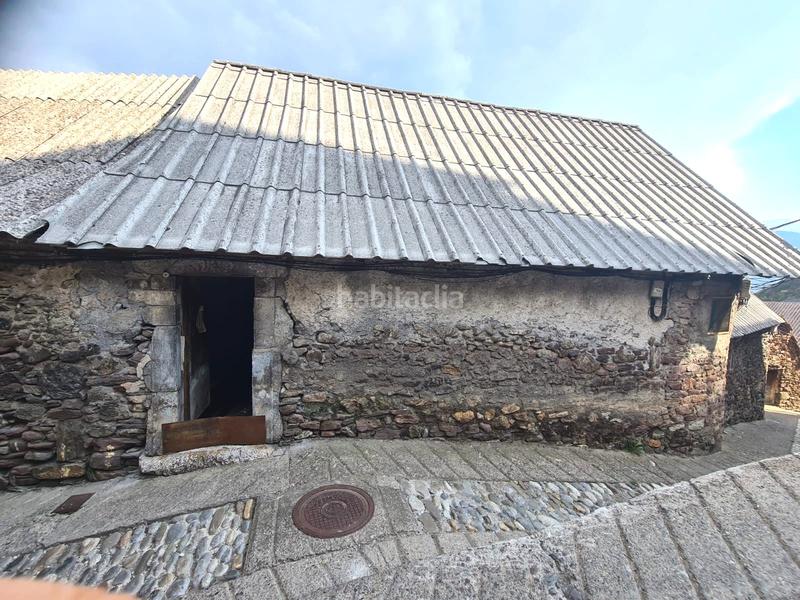 Foto 44679aba-d8de-43a6-b37b-63e781dea614. Masia a Gistaín