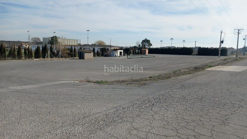 Foto 2afd0186-99ad-45ff-99a8-051cb58f50b5. Local comercial a Alcolea de Cinca