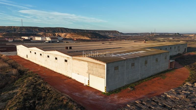 Foto 4e641435-c985-40b3-af50-5fc428f41044. Local comercial a Alcolea de Cinca