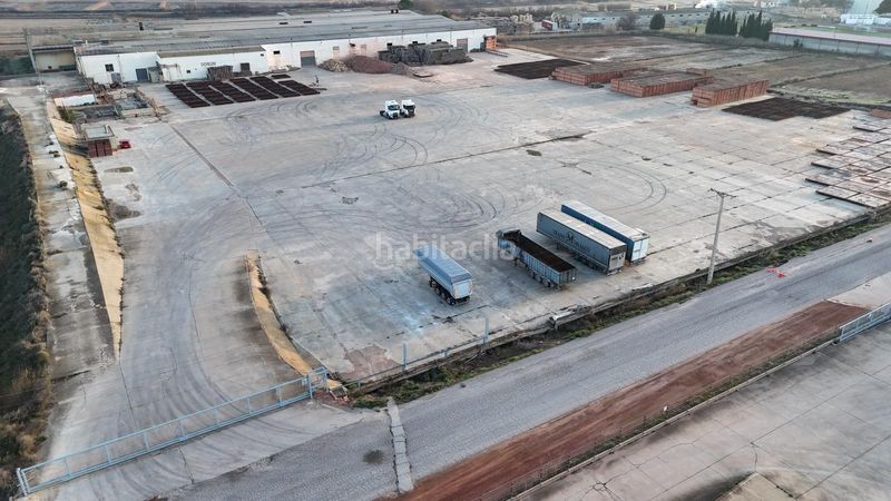 Foto 73f6ccd3-df9d-4b7c-a7cc-7e5884e5681d. Local comercial a Alcolea de Cinca
