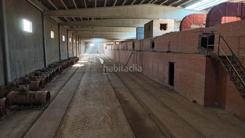 Foto 798e36fb-839e-4068-886d-0a8f8e3b3220. Local comercial a Alcolea de Cinca