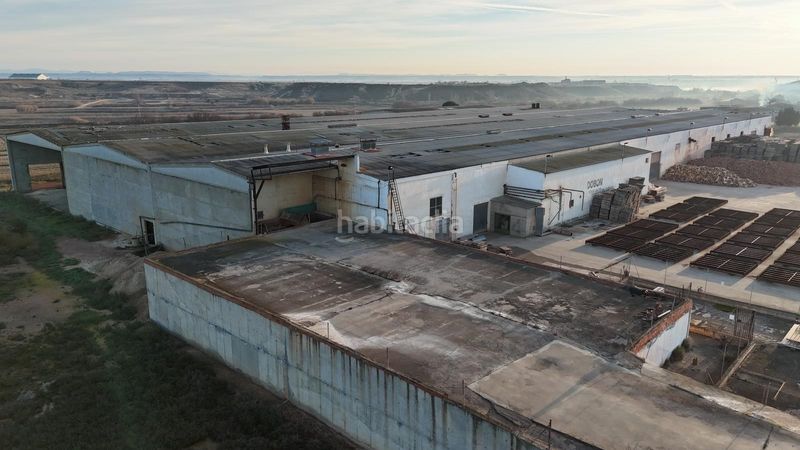 Foto a0d7b2f4-324c-4565-be50-e0de18c06f33. Local comercial a Alcolea de Cinca