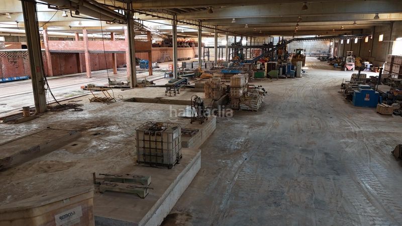 Foto b24611ed-00cc-4d9f-a7c1-f680e0bd29e9. Local comercial a Alcolea de Cinca