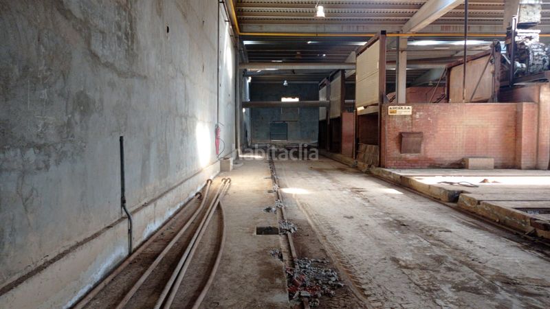 Foto d3d98953-4b21-466c-8e94-91a6a271f230. Local comercial a Alcolea de Cinca