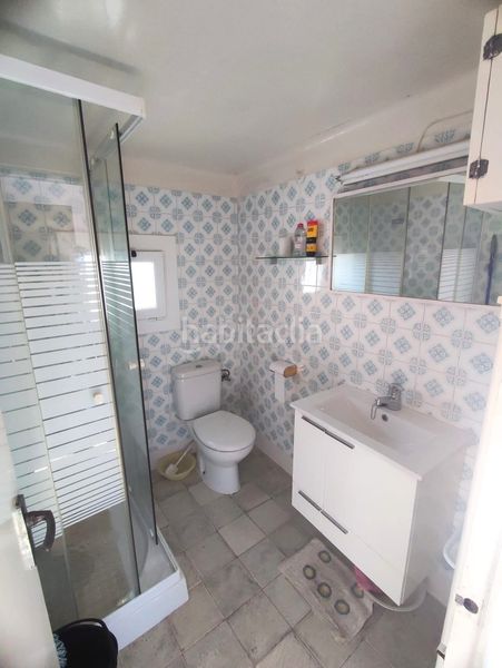 Foto 8441529e-b961-4052-a1fa-8ed2158e481f. Casa adossada amb aparcament a Azlor