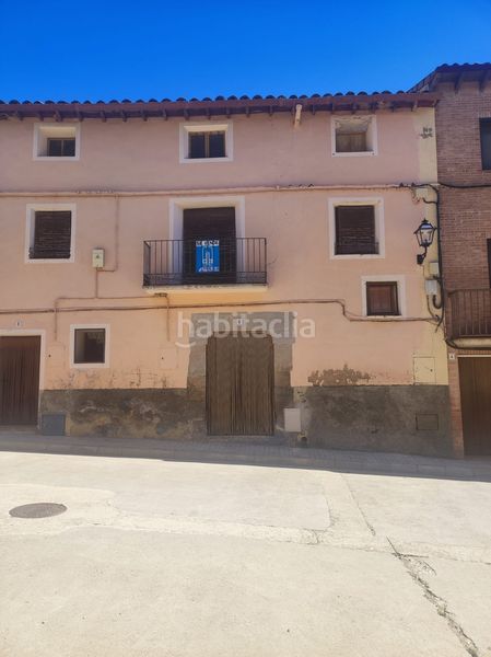 Foto da65249d-23fe-474d-b8a7-c844aac895c7. Casa adossada amb aparcament a Azlor