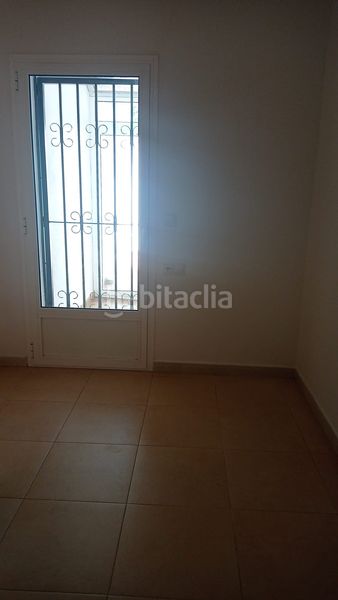 Foto 5454497a-fbb5-4df2-bd13-572a83f11dad. Piso en Monzón