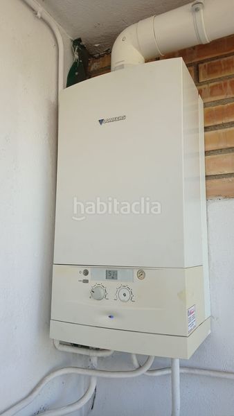 Foto 00a4099a-4f11-4b93-9ab3-aa6ec7a84dd8. Pis amb calefacció a Monzón