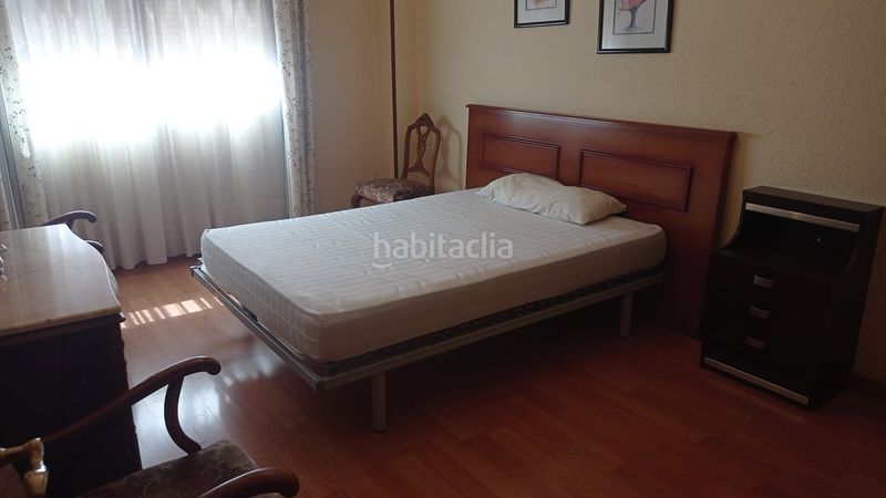 Foto 8e27714a-f490-4146-9fda-b052c4d76aa1. Casa adossada amb calefacció aparcament a Monzón