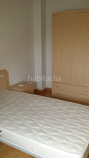 Foto ec042592-2b6c-449f-b6b6-318058860ba7. Piso en Monzón