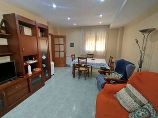 Etagenwohnung in Binéfar