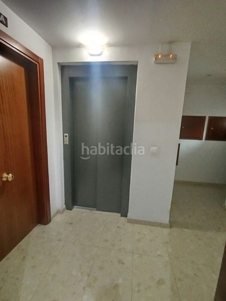 Foto 4b29ef9d-7d87-4245-9b8d-5240388f632b. Pis amb calefacció aparcament a Binéfar