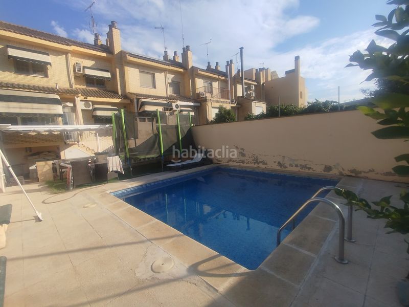 Foto ff63d52c-c035-467e-95fb-9d8823368683. Casa adossada amb calefacció aparcament piscina a Binéfar
