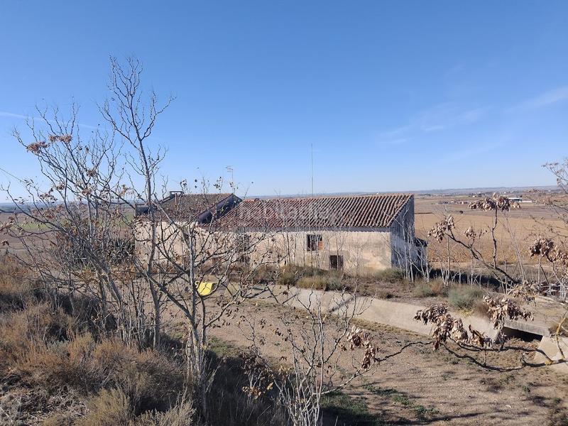 Foto f836724c-e397-40f9-b9a9-a5630e4fe2ef. Casale con parcheggio in Altorricón