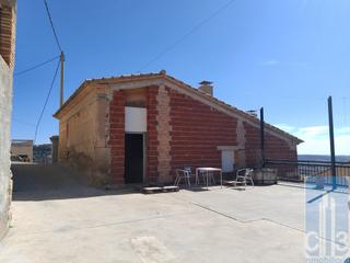 Masia a Azanuy - Alins