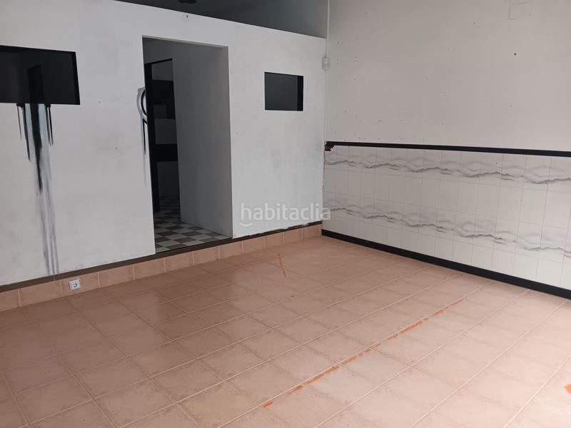 Foto 14ef980c-03e1-48a6-8b45-6a3626e0992f. Lloguer local comercial a calle venancio bosco 6 a Castro - Urdiales